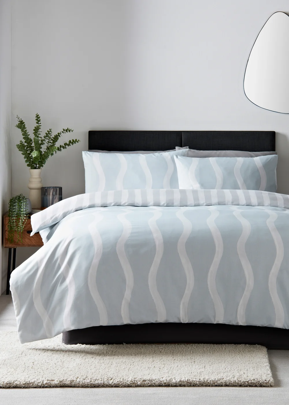 Blue Wavy Striped Duvet Set - Single Image 1