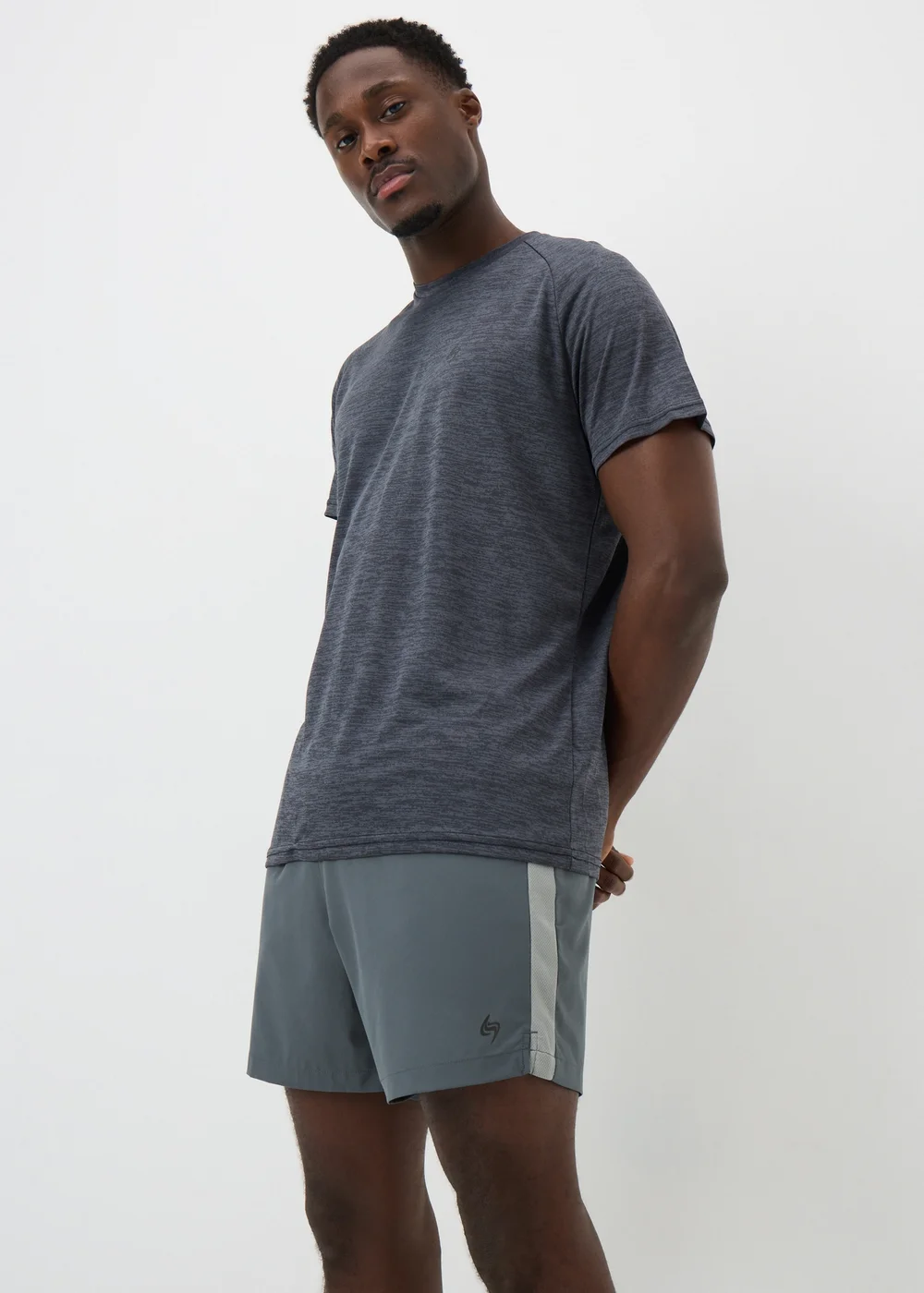 Souluxe Charcoal Basic Sport Shorts - XS Image 1