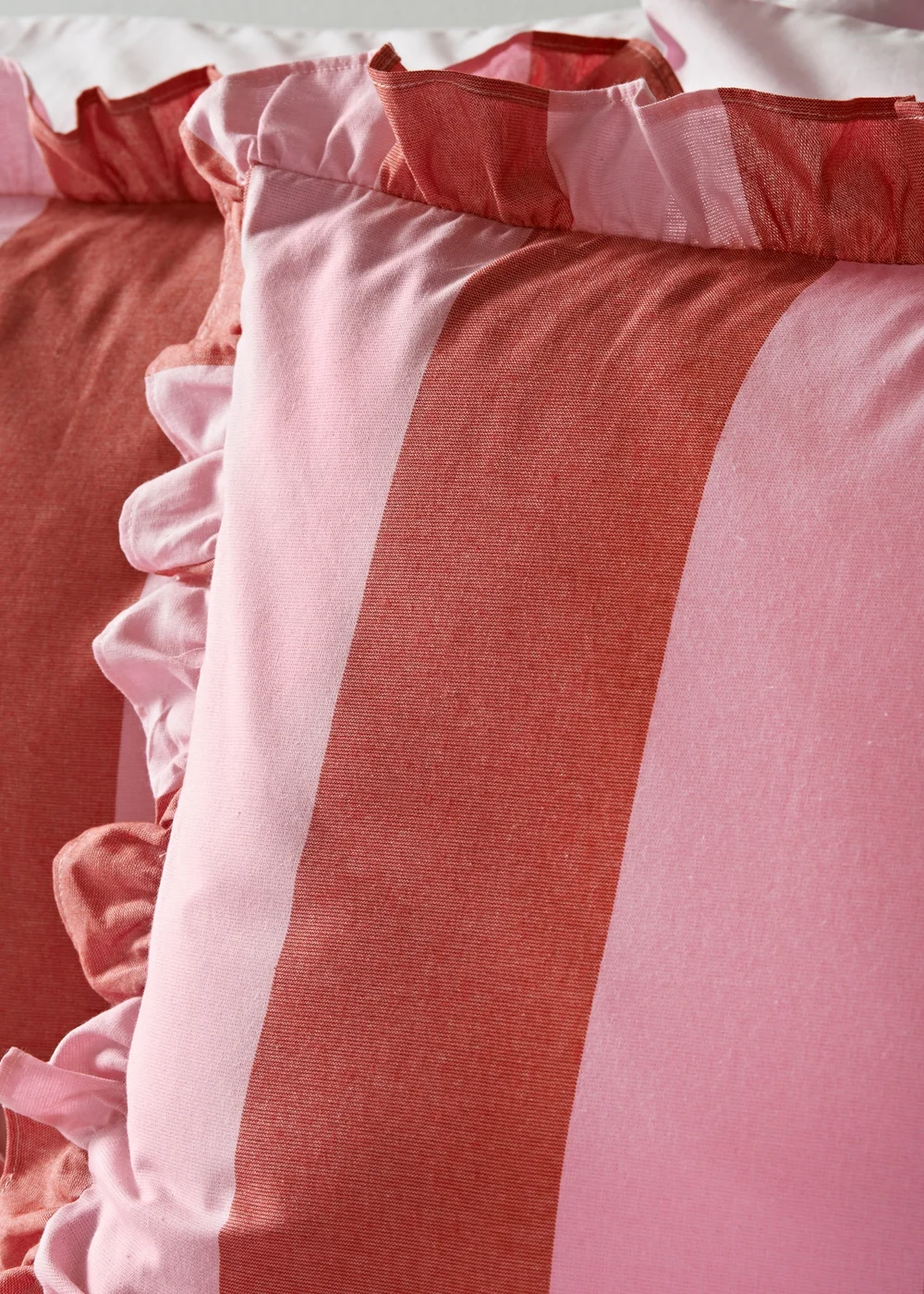 Pink Stripe Woven Duvet Set - Double Image 2
