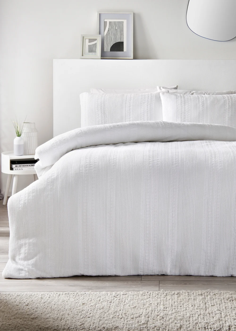 White Waffle Stripe Duvet Set - Double Image 1