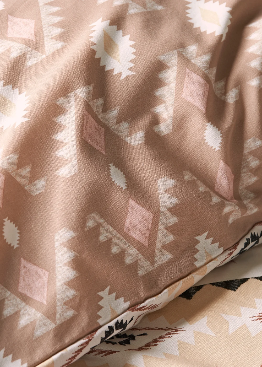 Pink Aztec Duvet Set - Single Image 2