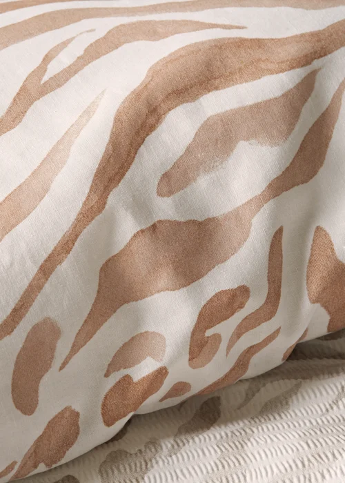 Natural Zebra Print Seersucker Duvet Set - Single Image 3