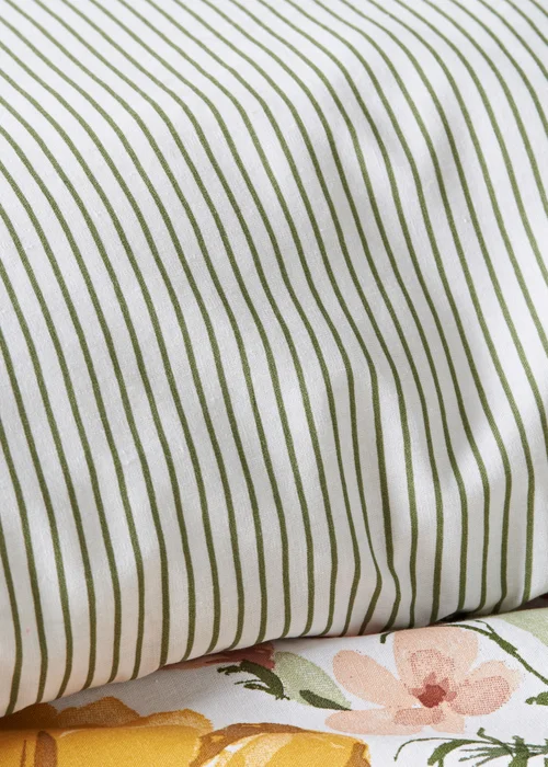 Multicolour Floral Ruffle Trim Duvet Set - Double Image 3