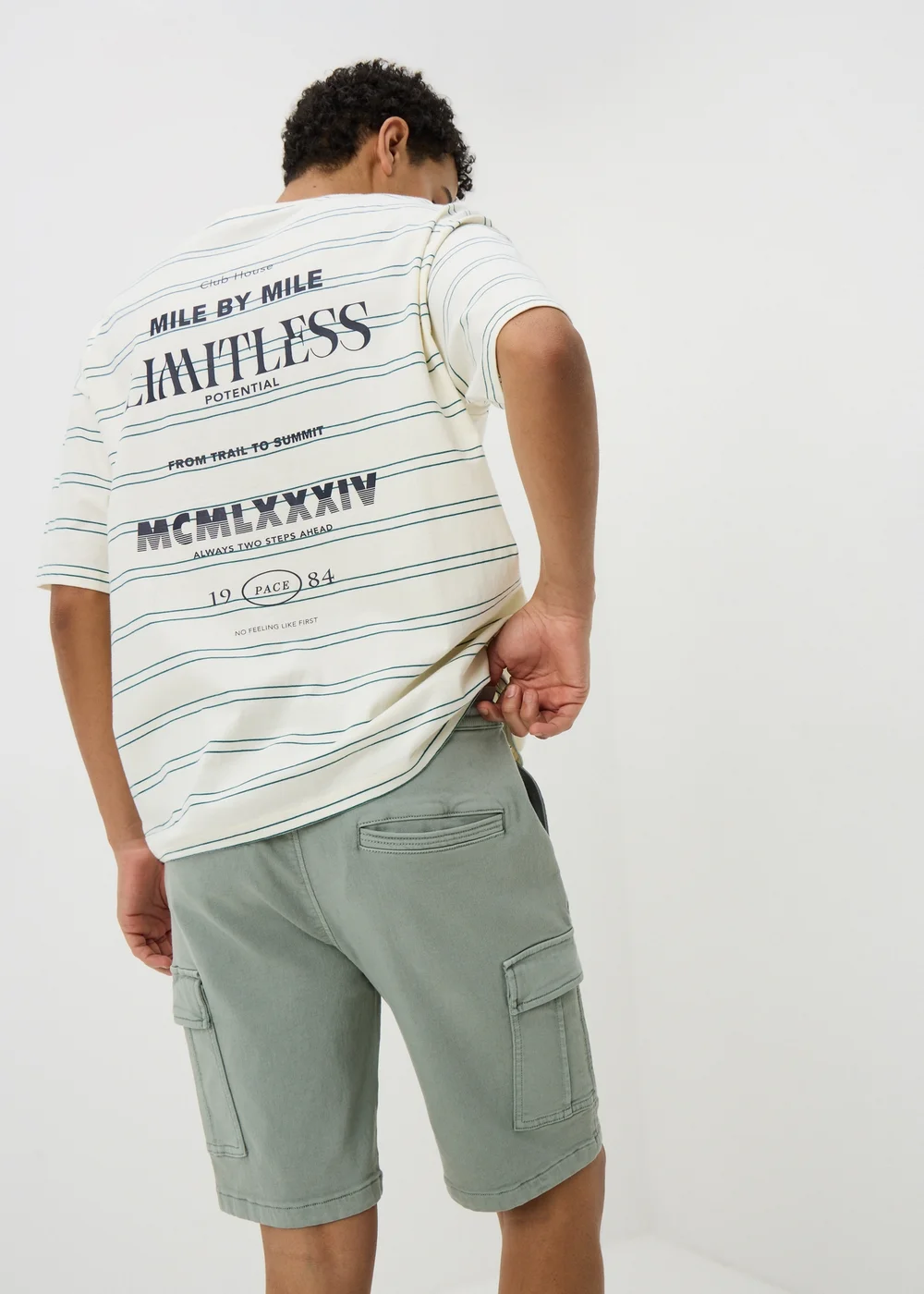 Sage Green Knitted Cargo Shorts - XXL Image 3