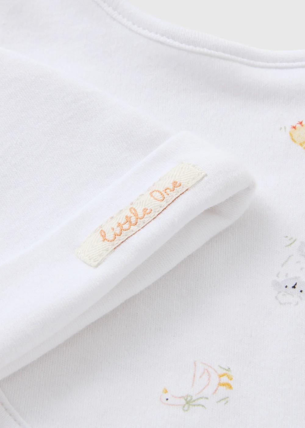 Baby White Spring Animal Bib & Hat Set (Newborn-6mths) - Age 0 - 3 Months Image 2