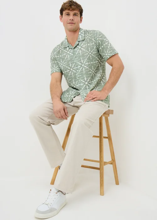 Sage Crinkle Geometric Tile Printed Shirt - Small Image 1