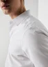 Taylor & Wright White Textured Regular Fit Short Sleeve Shirt - Small Image 3