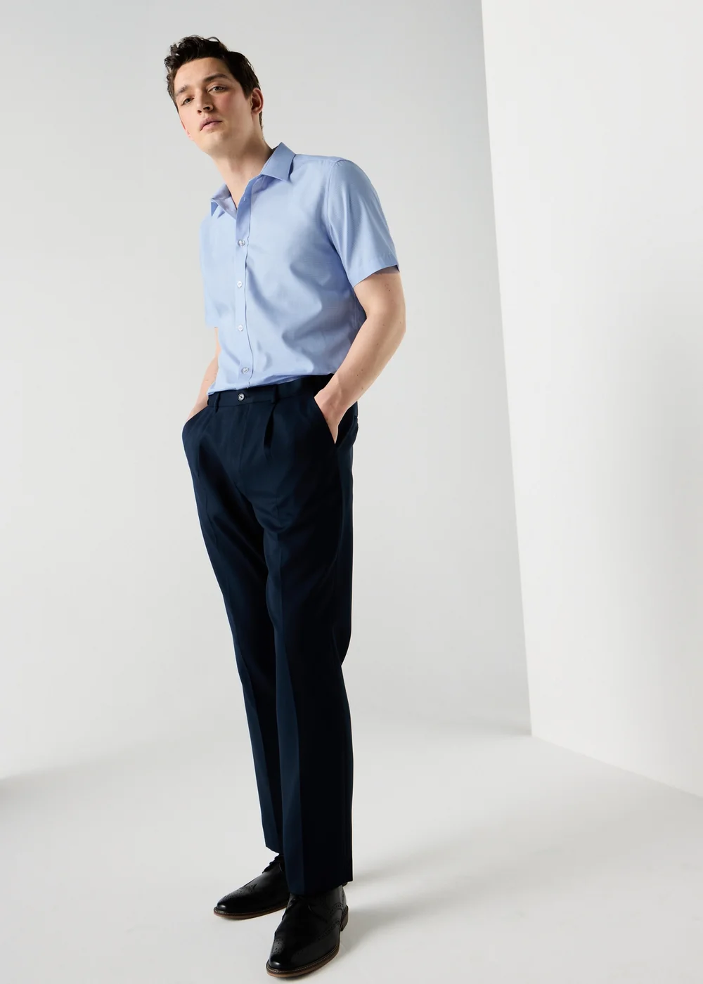 Taylor & Wright Blue Prince of Wales Check Short Sleeve Shirt - M Image 2