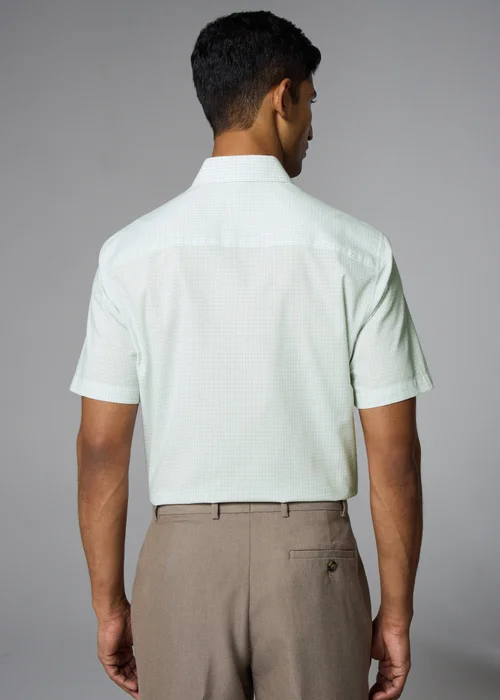 Taylor & Wright Green Check Shirt - Small Image 4