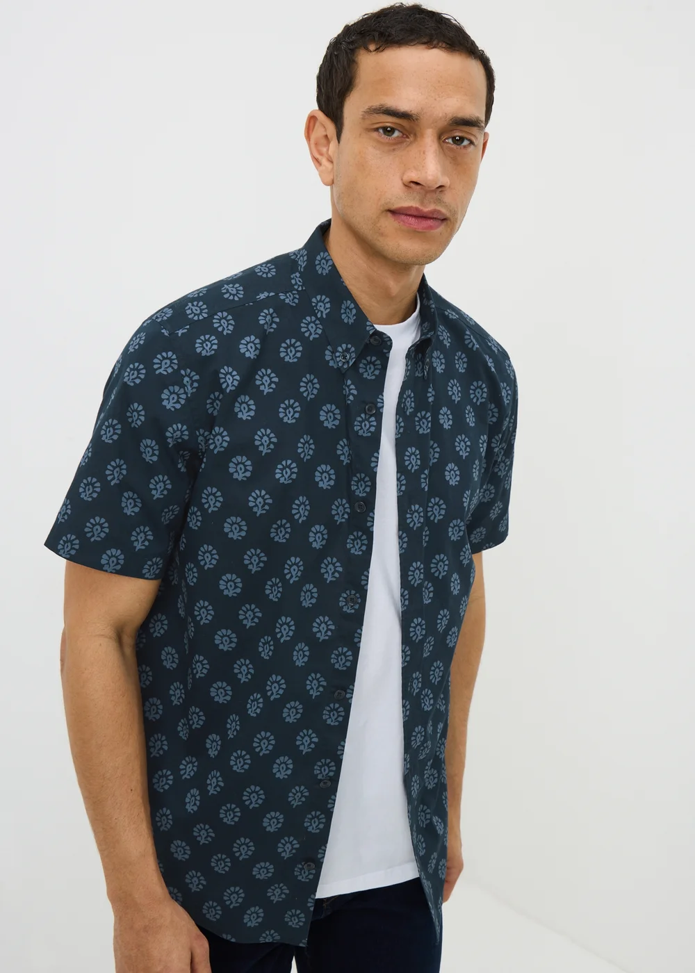Navy Geo Short Sleeve Shirt - Small Image 1