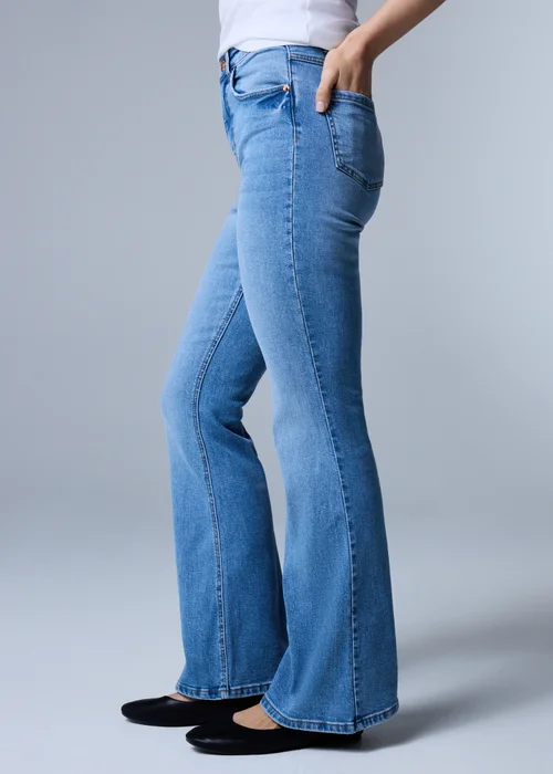 Blue Mid Wash Bootcut Jeans - Size 08 29 leg Image 3