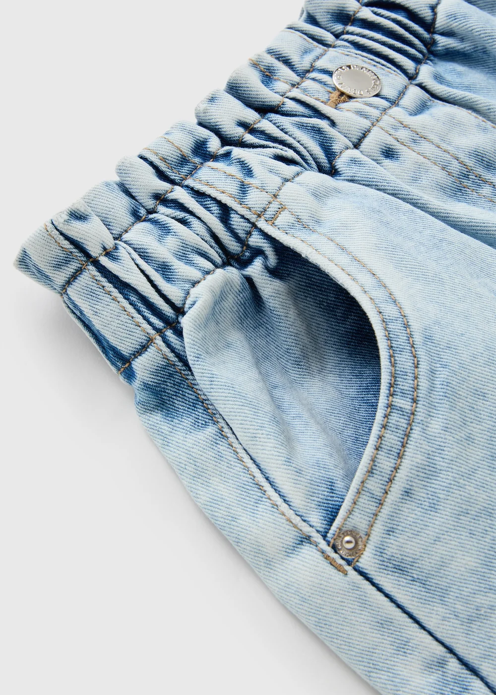 Girls Light Blue Denim Shorts (7-15yrs) - Age 7 Years Image 2