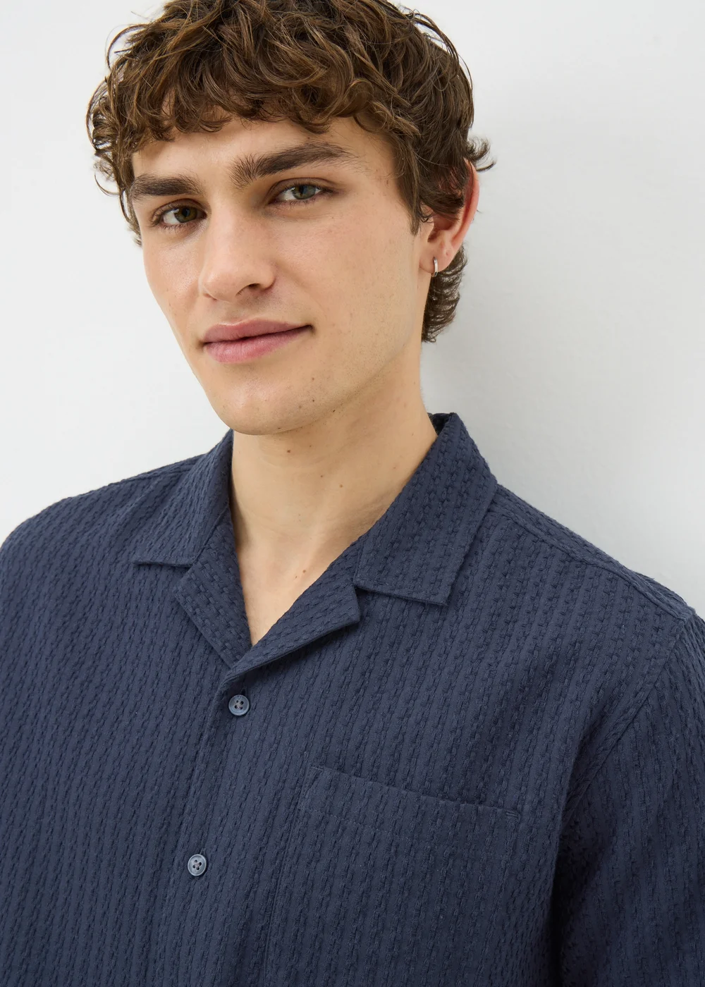 Navy Textured Short Sleeve Shirt - Small Image 2