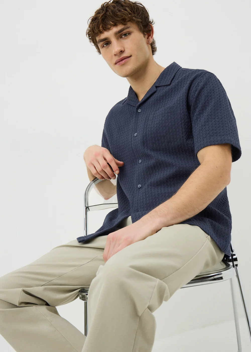 Navy Textured Short Sleeve Shirt - Small Image 1