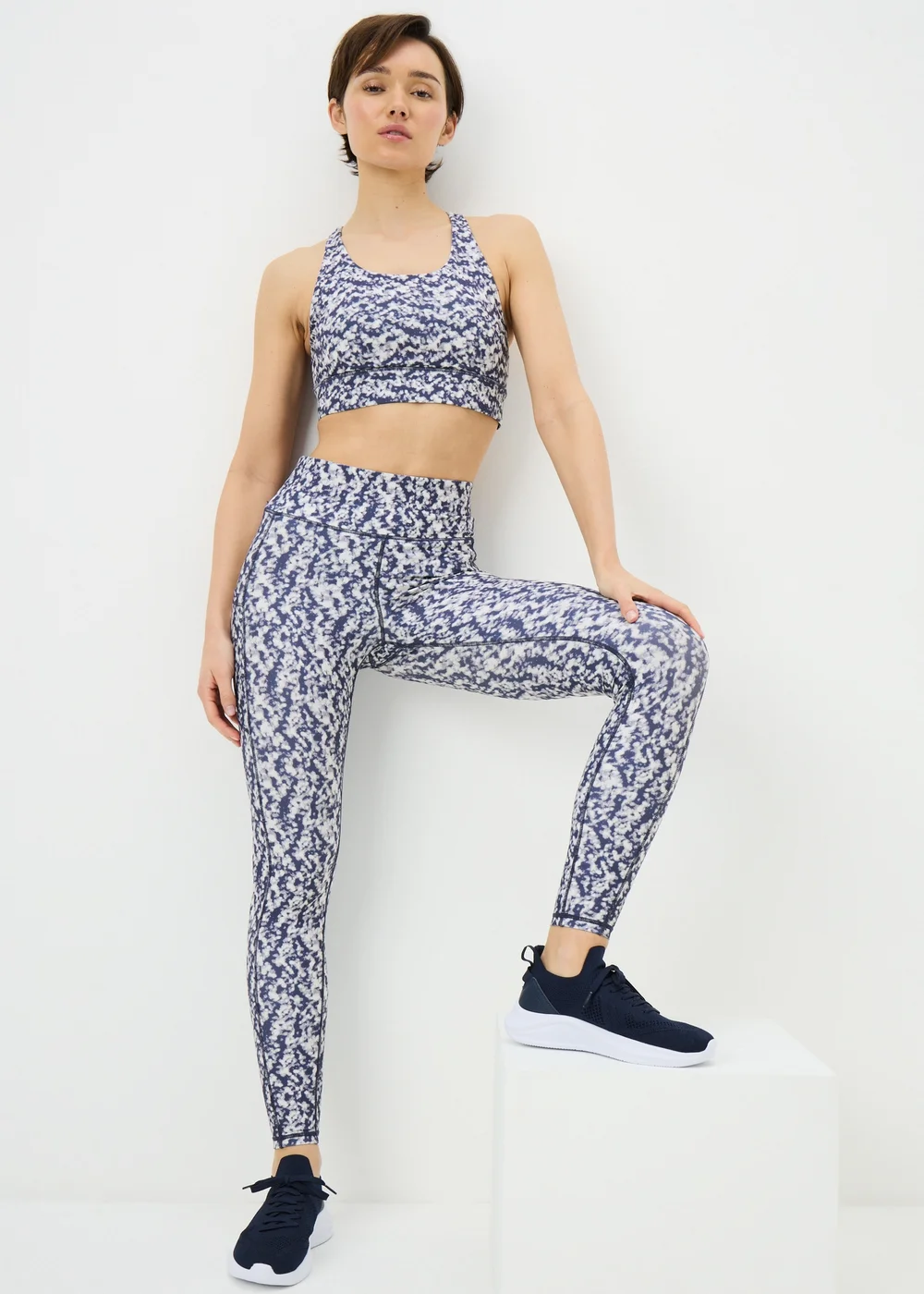 Souluxe Blue Mottle Print Gym Leggings - 22 Image 3