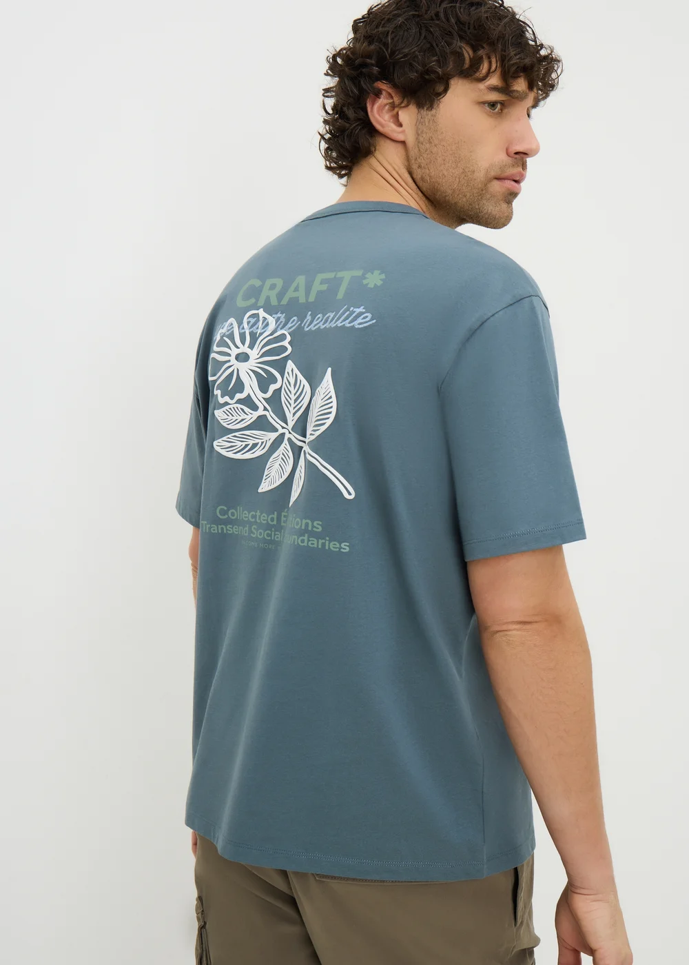 Blue Back Graphic T-Shirt - Small Image 1