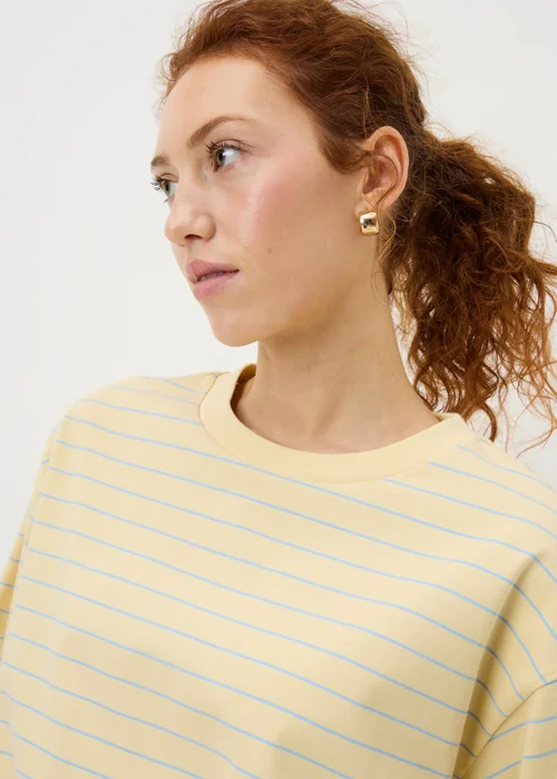 Yellow Stripe Boxy T-Shirt - Small Image 3