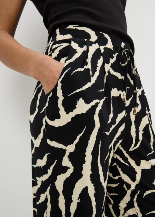 Black Zebra Print Harem Trousers - Size 8 Image 3