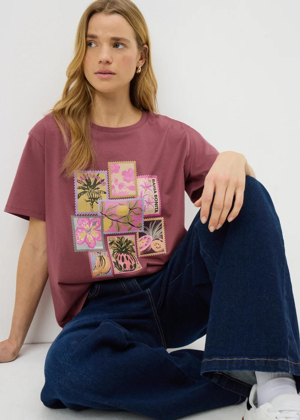Raspberry Postcard Graphic T-Shirt - Small Image 1