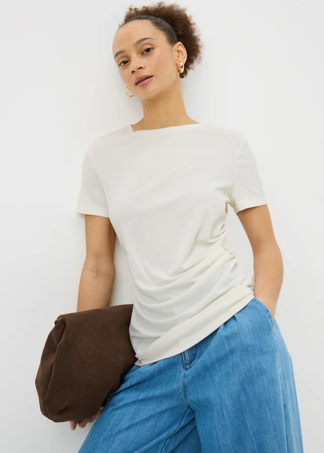 White Short Sleeve Drape T-Shirt
