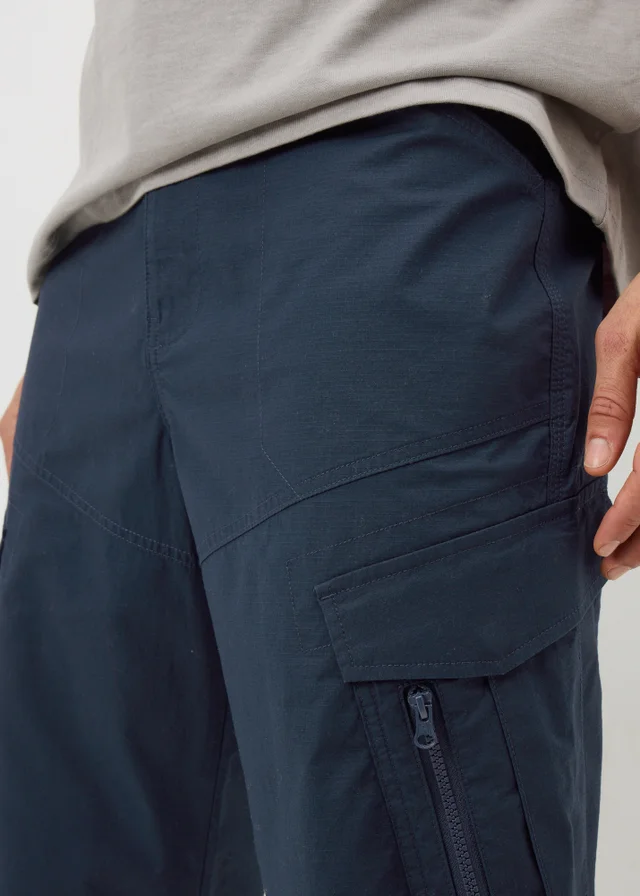 Navy 3/4 Length Cargo Shorts