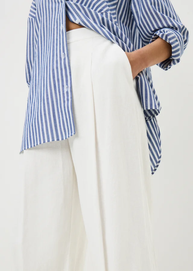 White Linen Blend High Waist Carrot Leg Trousers