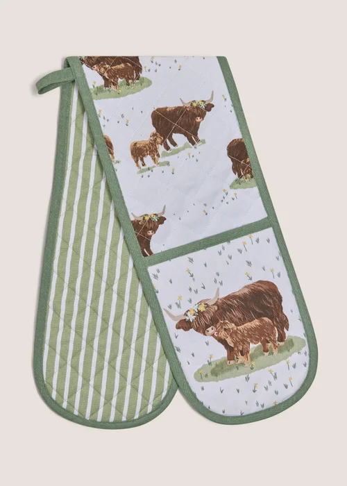 Highland Cow Oven Gloves Image 1