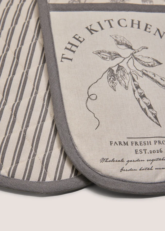Kitchen Co Veg Print Oven Gloves
