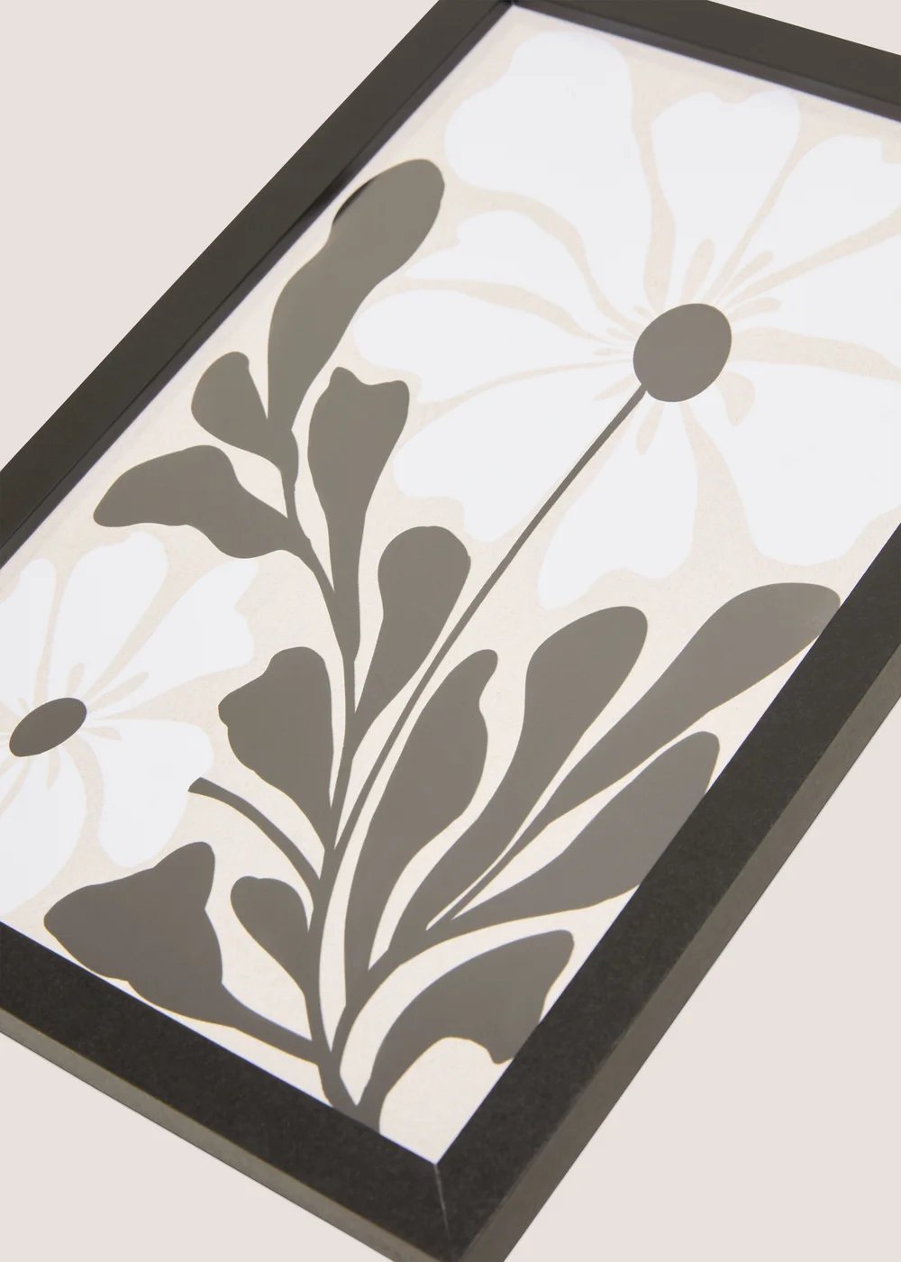 White Two Flowers Wall Art Image 2