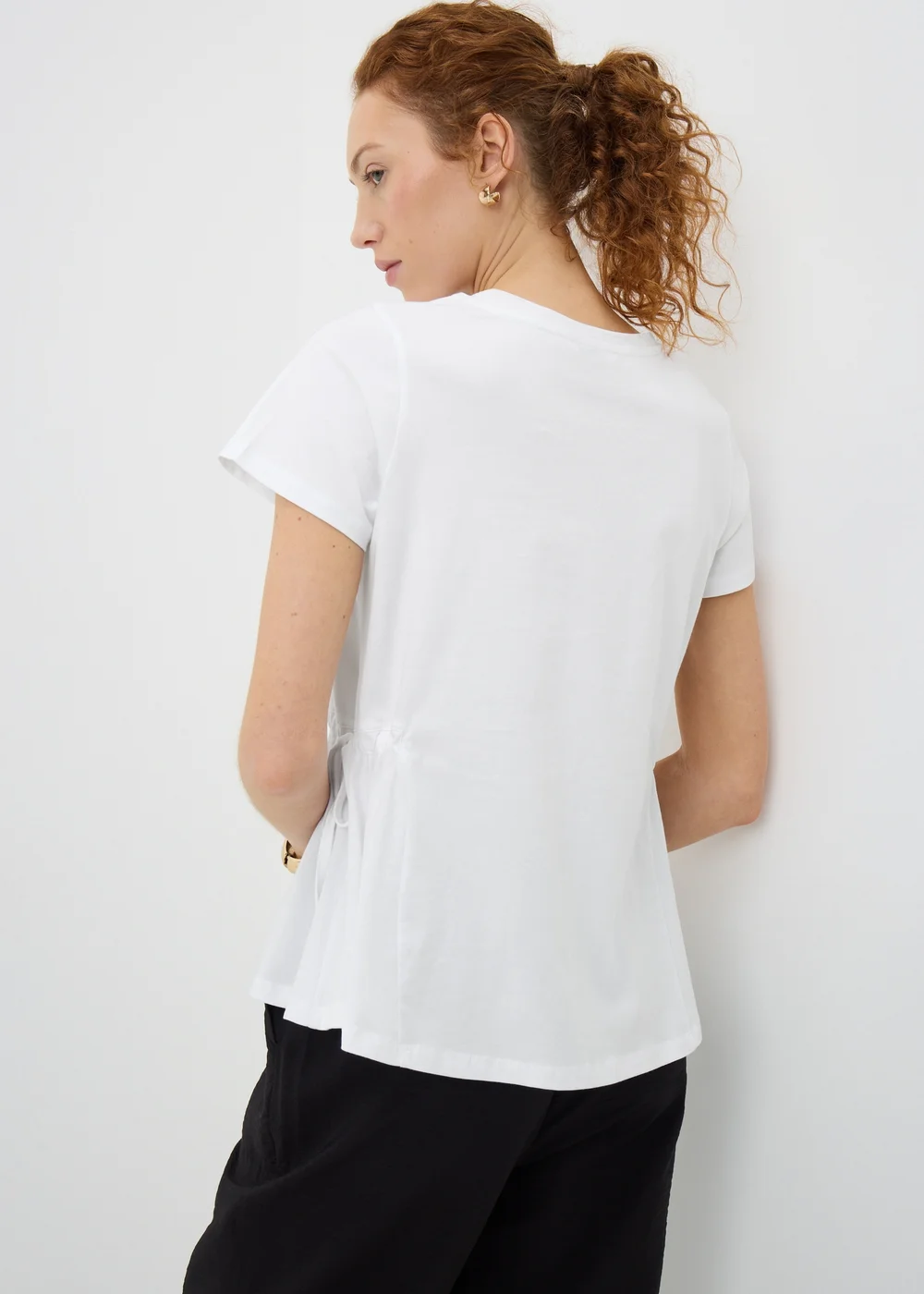 White Tie Side T-Shirt - Small Image 1
