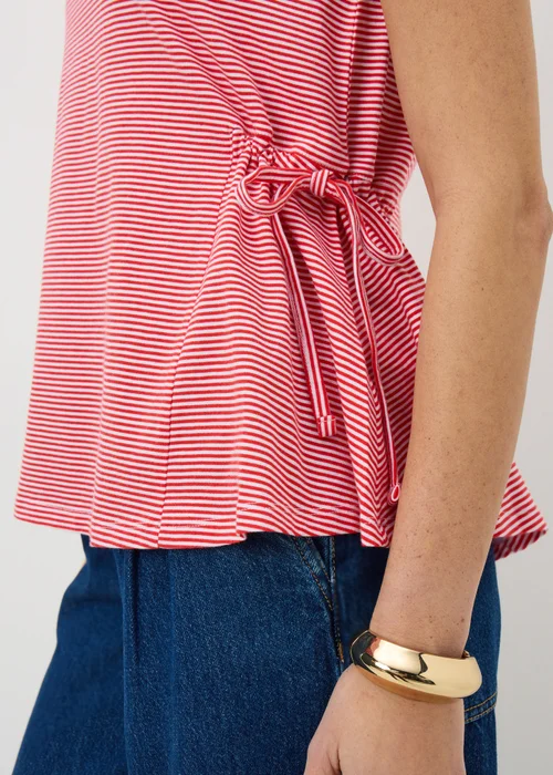 Red Stripe Tie Side T-Shirt - Small Image 2