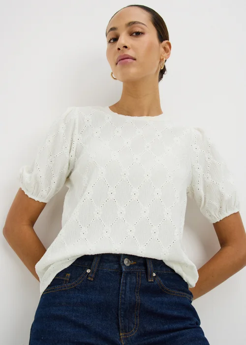 Cream Textured Puff Sleeve Top - 10 Image 2