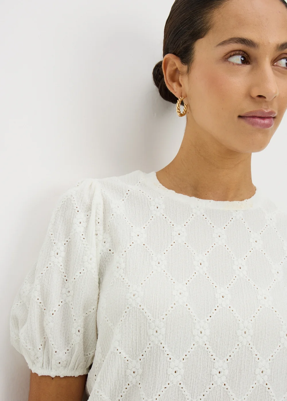Cream Textured Puff Sleeve Top - 10 Image 3