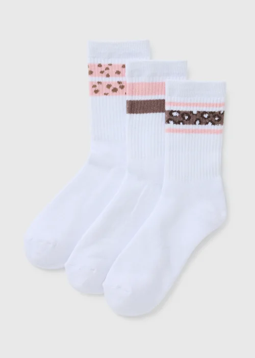 3 Pack White Animal Trim Sports Crew Socks - One Size Image 1