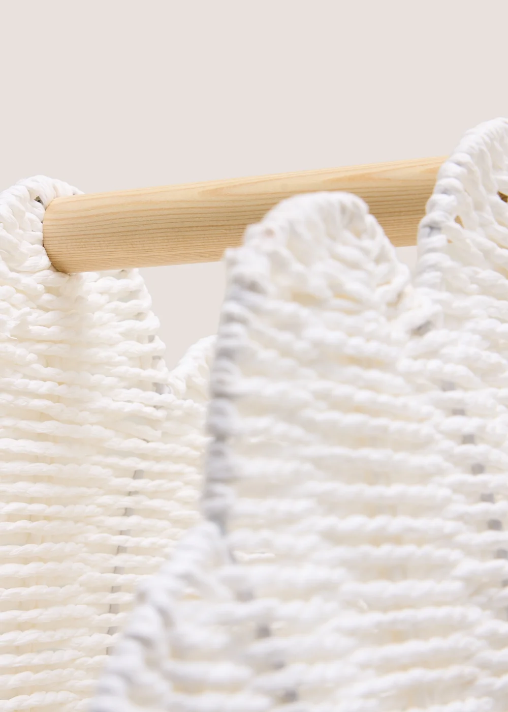 Shell T Roll Basket Image 2