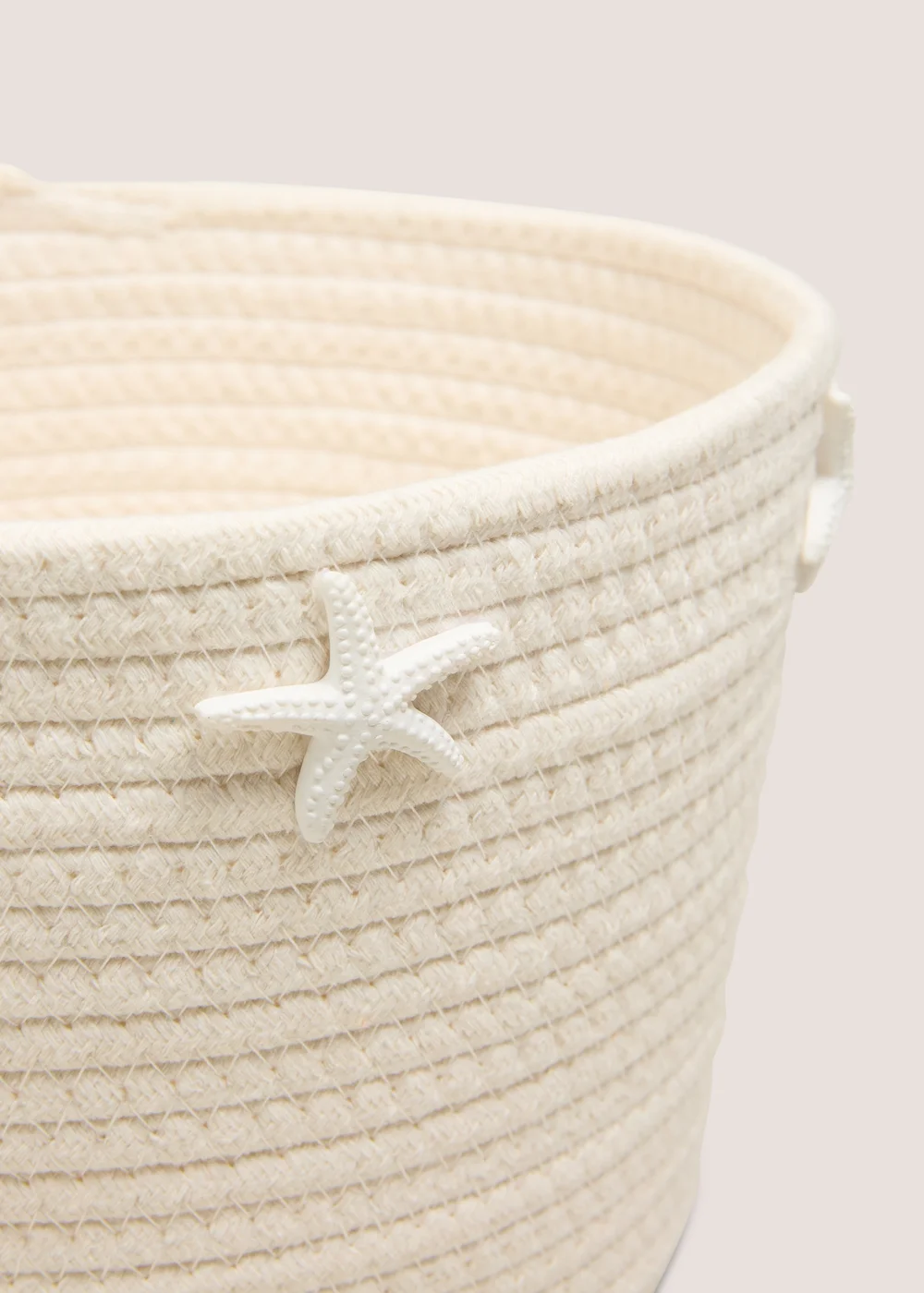 White Shell Embroidered Basket Image 2