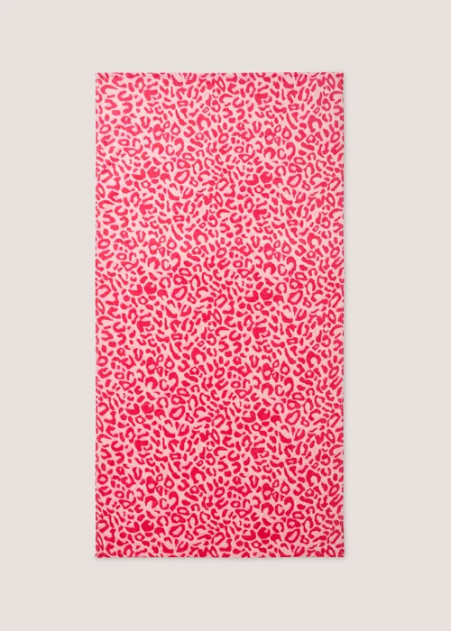 Kids Pink Leopard Beach Towel Image 1