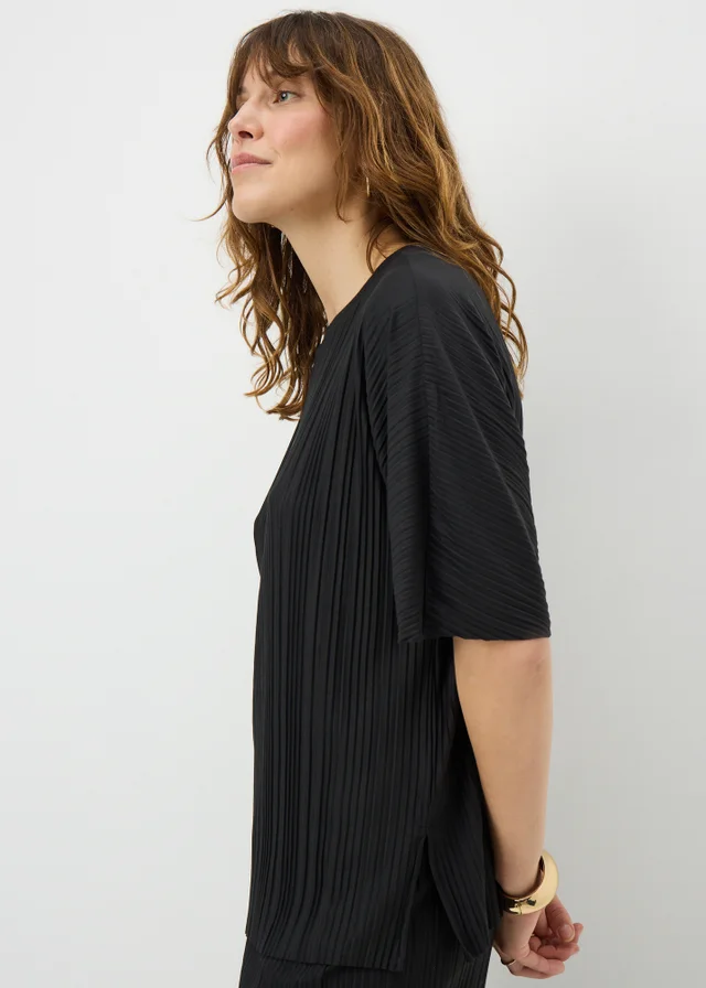 Black Pleated Co Ord Top
