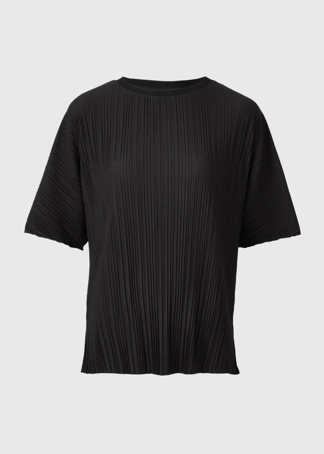 Black Pleated Co Ord Top