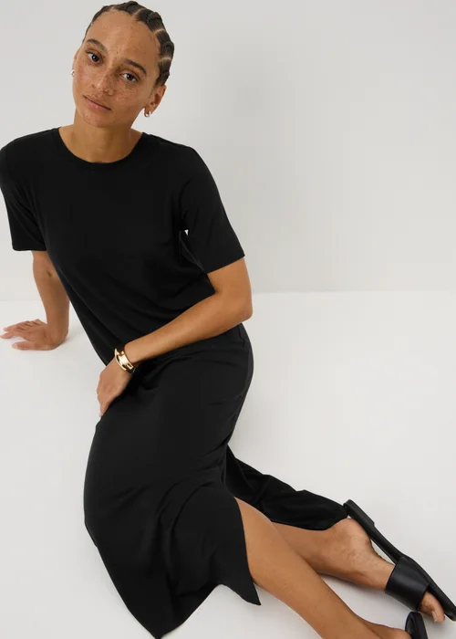 Black T-Shirt Midi Dress - 10 Image 1