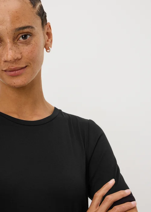 Black T-Shirt Midi Dress - 10 Image 3