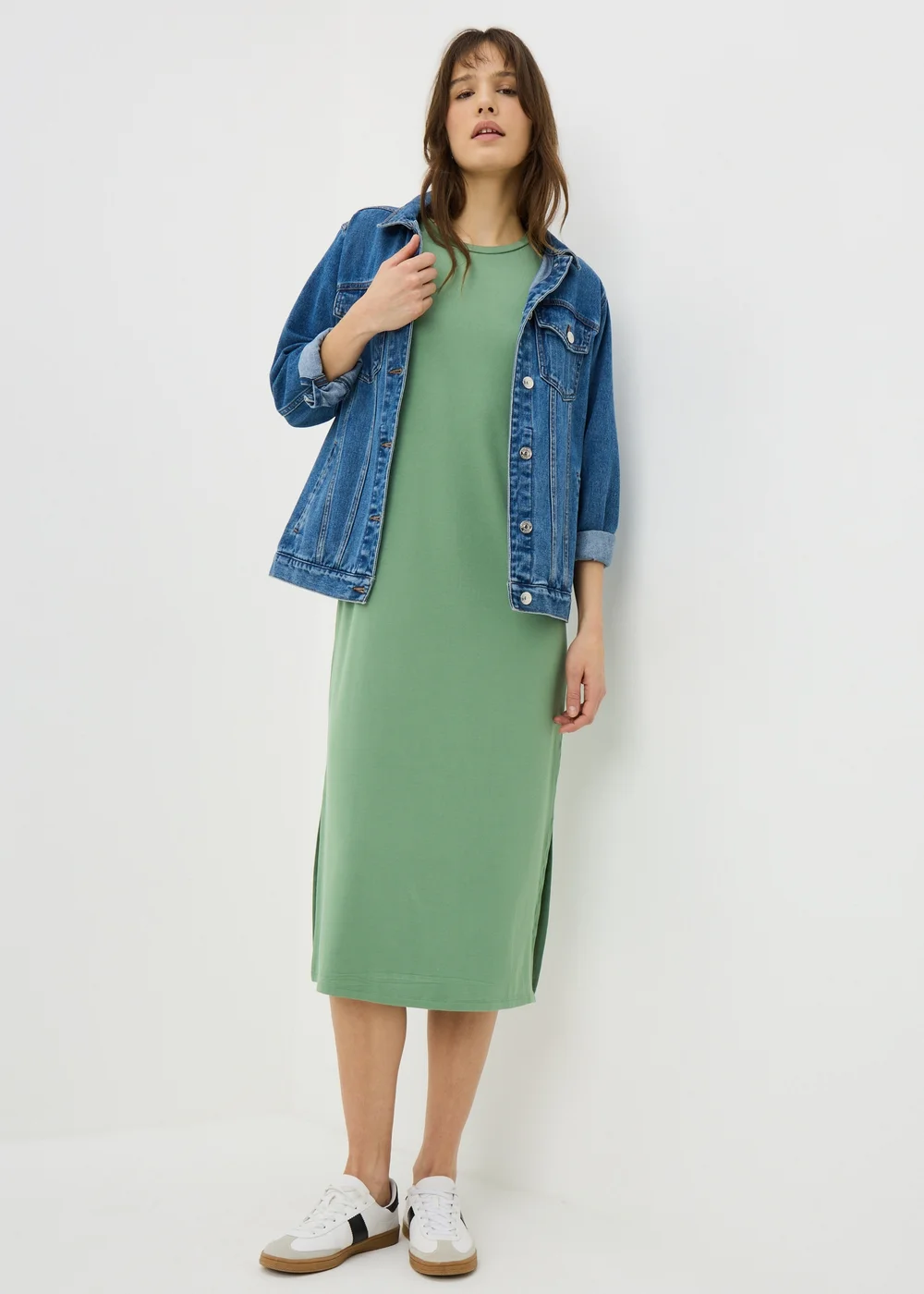 Green T-Shirt Midi Dress - 8 Image 2