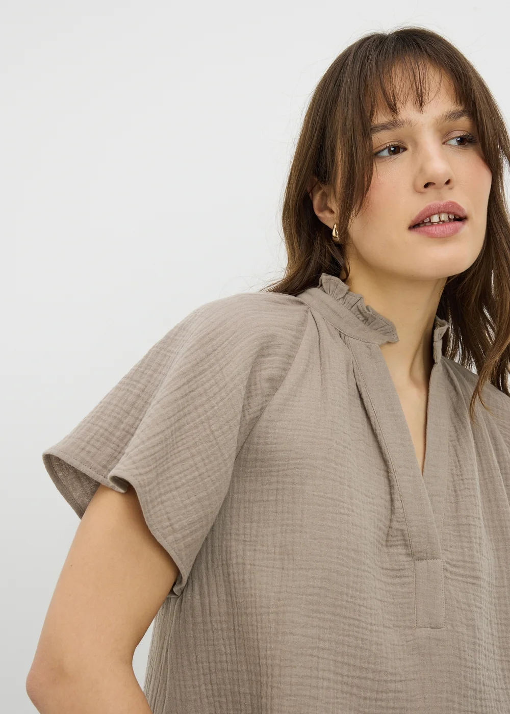 Pink Double Cloth Angel Sleeve Blouse - Size 8 Image 2