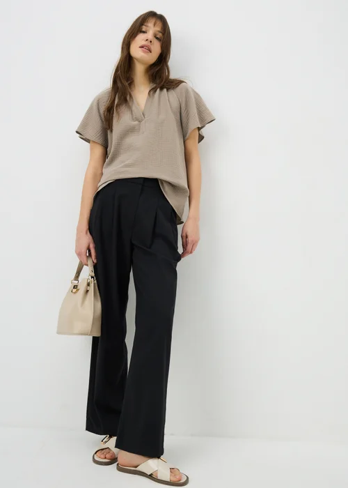 Pink Double Cloth Angel Sleeve Blouse - Size 8 Image 1