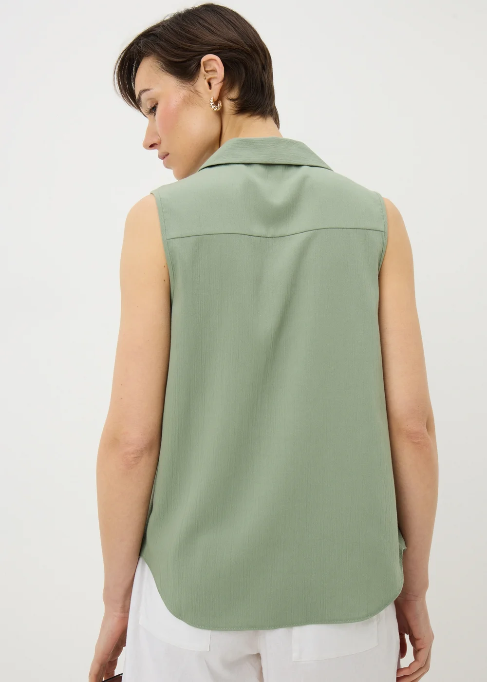 Sage Green Sleeveless Clipper Shirt - 28 Image 1