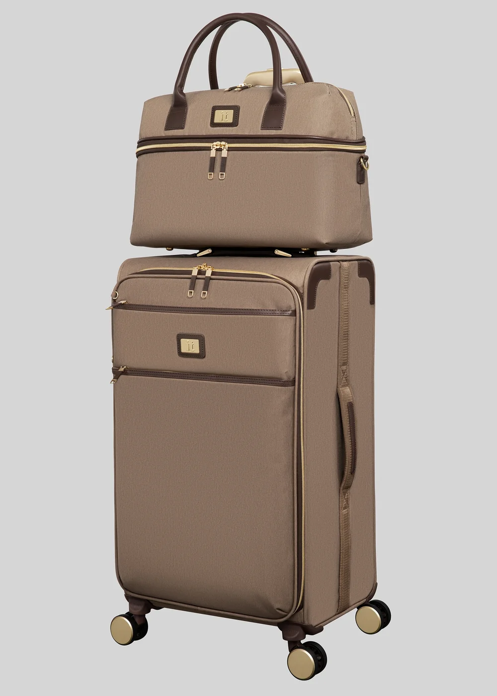 IT Luggage Mocha Trim Soft Suitcase - Cabin Image 4