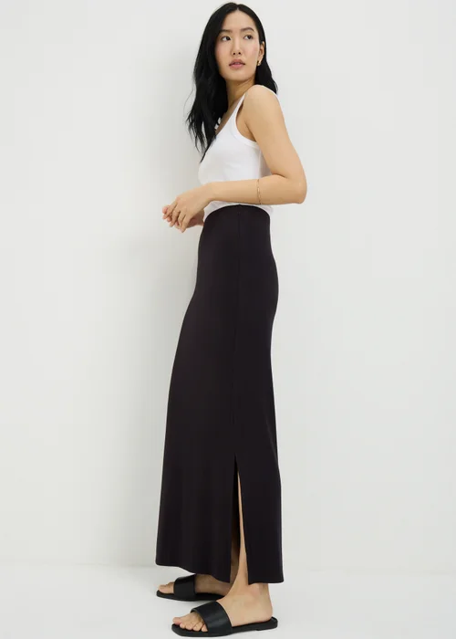 Black Jersey Maxi Skirt - Size 8 Image 3