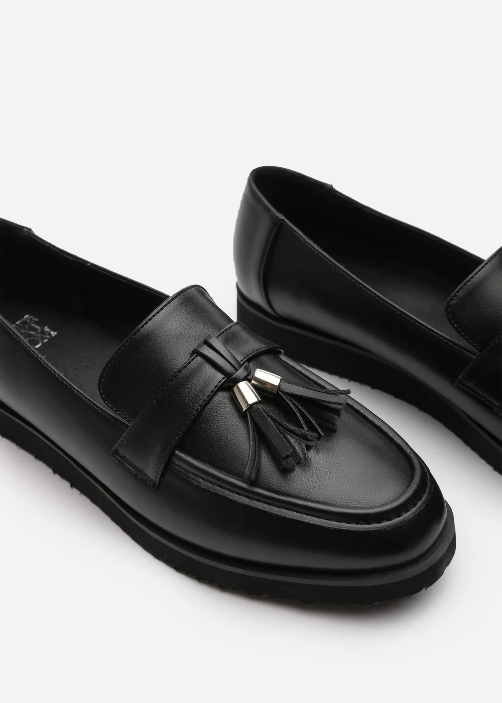 Where's That From Extra Wide-Fit Black PU Kennedy Tasseled Loafers - 4 Image 5