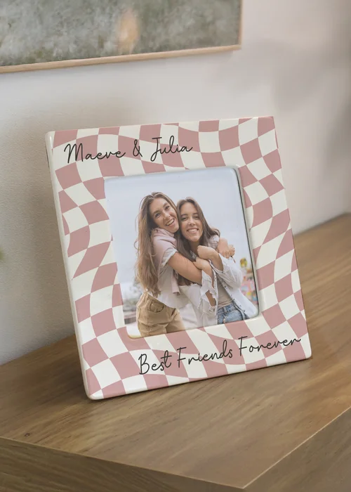 Personalised Memento Company White Pink Checkerboard Ceramic 4x4 Frame - One Size Image 3