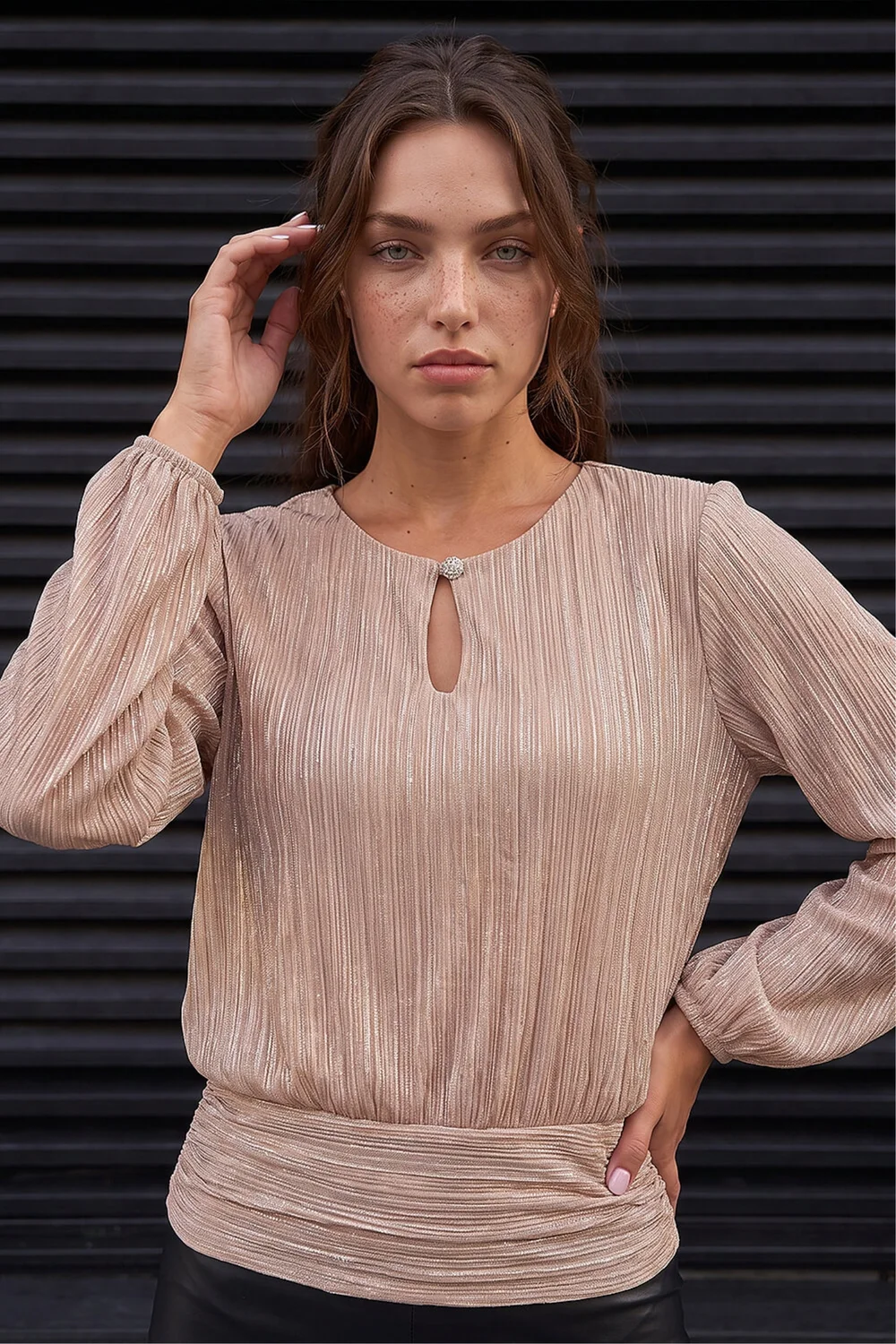 Roman Light Pink Petite Crinkle Keyhole Shimmer Top - 10 Image 1